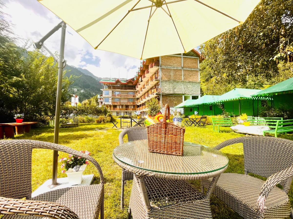 D Choice Resort, Manali Exteriör bild