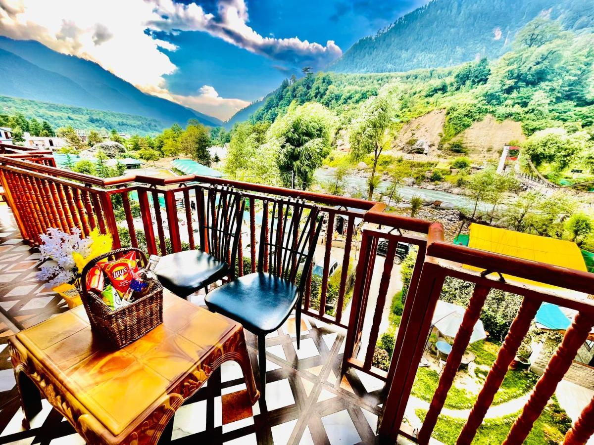 D Choice Resort, Manali Exteriör bild